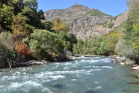 2884615-munzur-suyu