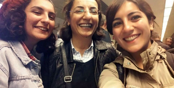 Bir kızını Suruç katliamında kaybetti, diğer kızı cezaevinde