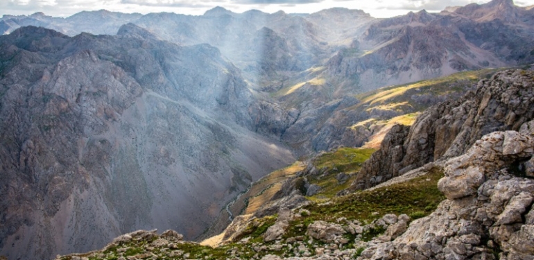 Dersim, Acıyı Bal Eyleyen Bir Direniş Ezgisi