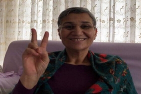 Adsız