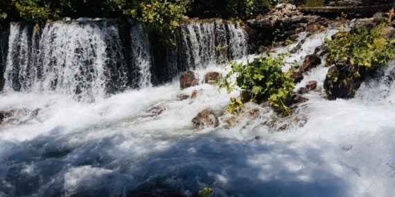 Munzur Gözeleri Kadim Bir Kültürün Darı Divanıdır