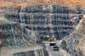 Open pit operations at McArthur River Mining (2008)