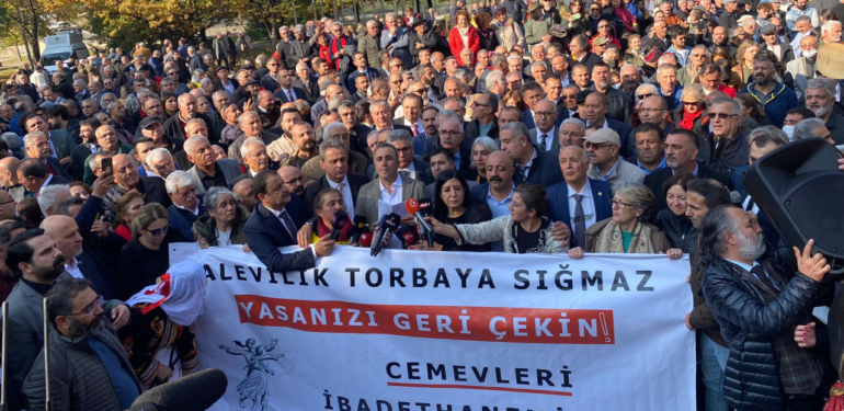 Aleviler Bu Oyuna Gelmez