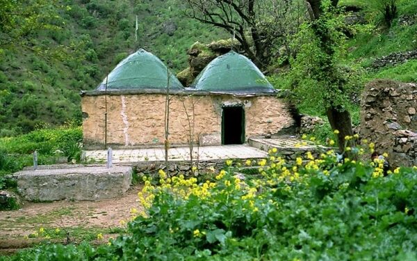 Alevi düşüncesi ve tarihsel bağlamında hakka uğurlama erkanı: Zerdüşti-Ezidi ve Kakai-Yarsani karşılaştırmaları