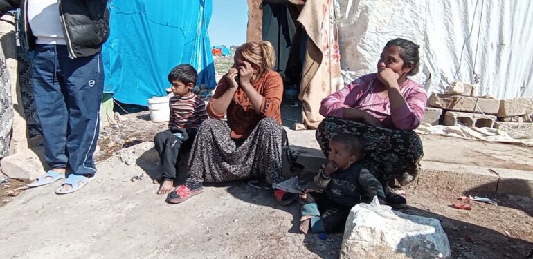 Herkesin sesini duyan var, onların yok: Abdallar depremde de ayrımcılığa uğruyor