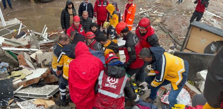 Munzur Arama Kurtarma derneğinden bağış kampanyası
