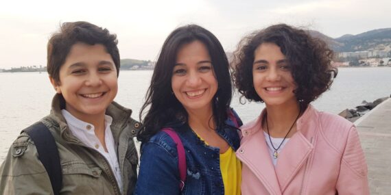 Enkazdan doğan bir iyilik hareketi: Sayra&Çınar Vakfı
