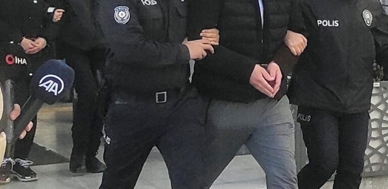 Deprem soruşturmalarında tutuklu sayısı açıklandı!