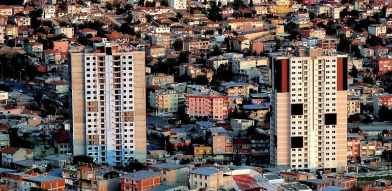 İstanbul için kıyamet senaryosu! En az 40 bin bina çökecek