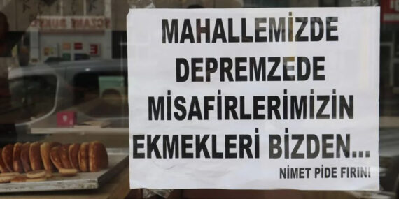 Sivaslı fırıncıdan örnek davranış: Depremzede misafirlerimizin ekmekleri bizden