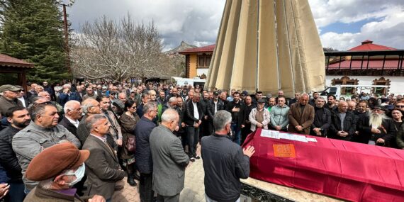 Ferhat Tunç’un babası Hakk’a uğurlandı