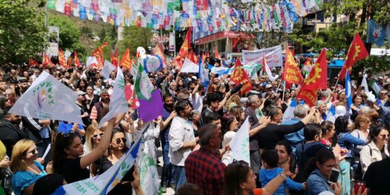 Dersim’de Yeşil Sol Parti mitingi…. Eş Sözcü Uçar: Bu kadim inanç sizi gönderecek….