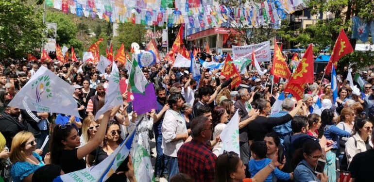 Dersim’de Yeşil Sol Parti mitingi…. Eş Sözcü Uçar: Bu kadim inanç sizi gönderecek….
