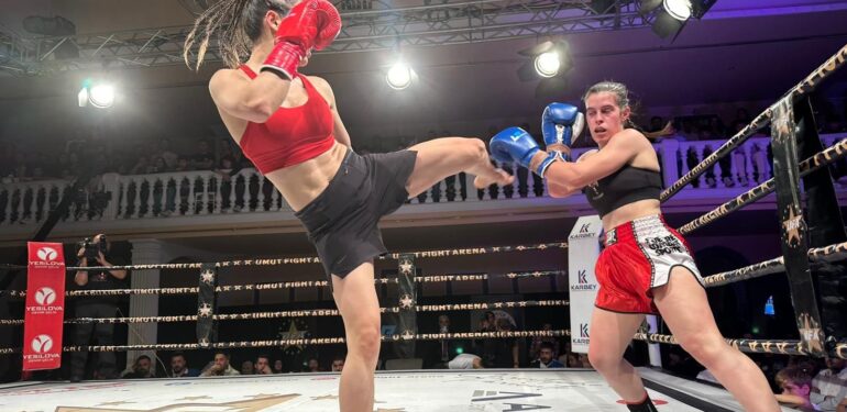 Dersimli sporcu Erivan Barut dünya kick boks şampiyonu oldu