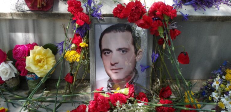 68 kuşağının devrimci önderlerinden Hüseyin Cevahir, Dersim’deki mezarı başında anıldı