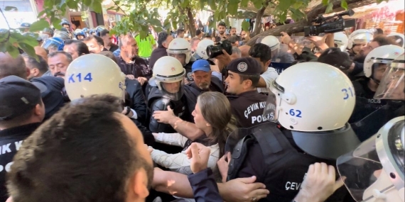 Dersim’de Suriye ve Filistin protestosunda 8 gözaltı: Milletvekili darp edildi