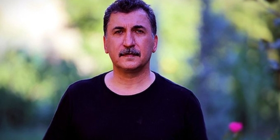 Dersimli sanatçı Ferhat Tunç hakkında kırmızı bülten talebi
