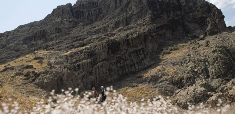Çîroka Dizgun/Duzgi û Pezkovîyan