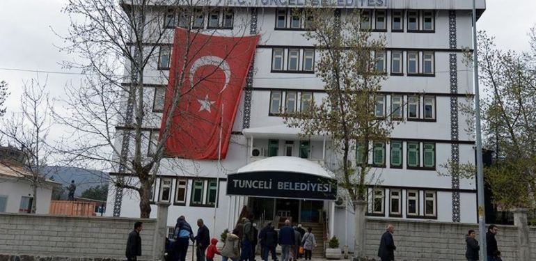 Dersim Gazetesi okurlarına soruyor: Nasıl bir Dersim, nasıl bir Dersim Belediyesi istiyorsunuz, bize yazın, yayınlayalım