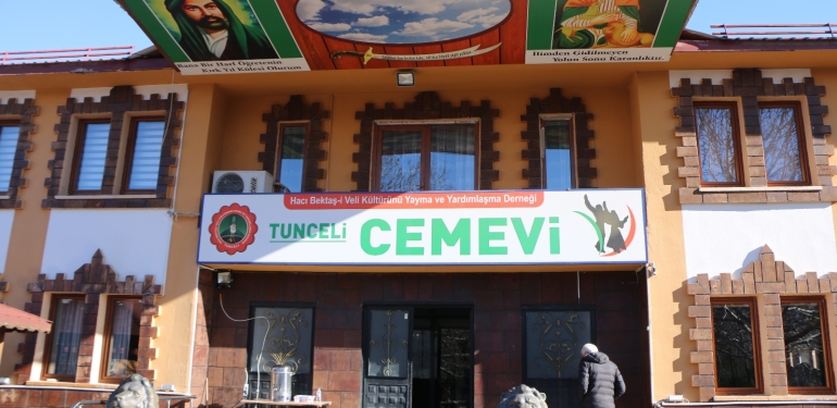 Tunceli Cemevi’nde gergin genel kurul: Polis çağrıldı, Ali Ekber Yurt 1 oy farkla yeniden seçildi