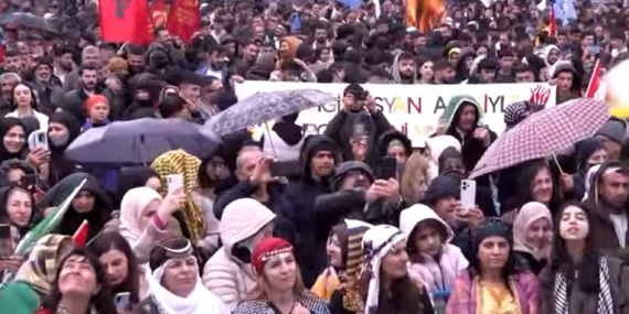 2024’ün ilk Newroz ateşi Karakoçan’dan yükseldi