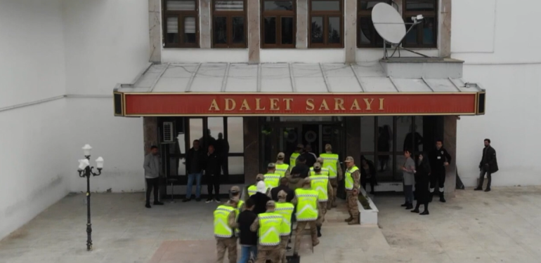 Dersim merkezli uyuşturucu operasyonu: 40 kişi gözaltında