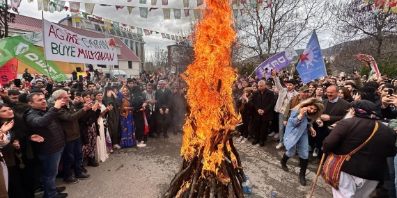 Dersim’de coşkulu Newroz: Modern Yezidlere karşı Dersim İttifakı