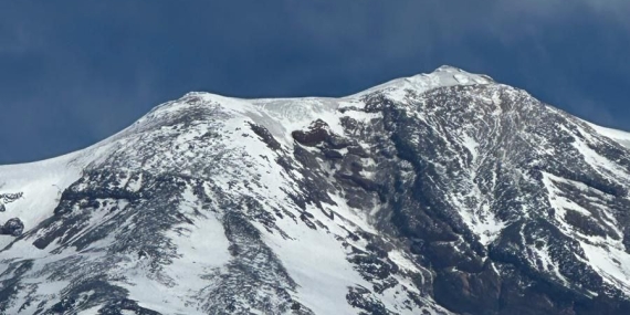 Çevre aktivistleri uyarıyor: Ağrı Dağı son 30 yılda 35 metre eridi
