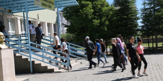 Peri Belediyesi’ni AKP kazandı