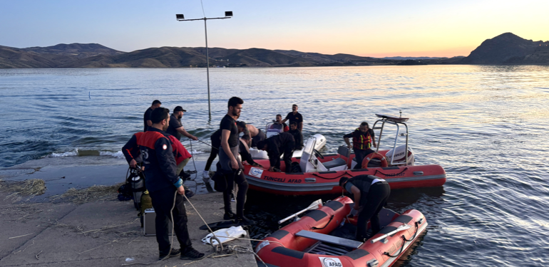 Dersim’de feribottan atlayan kişinin cansız bedenine ulaşıldı