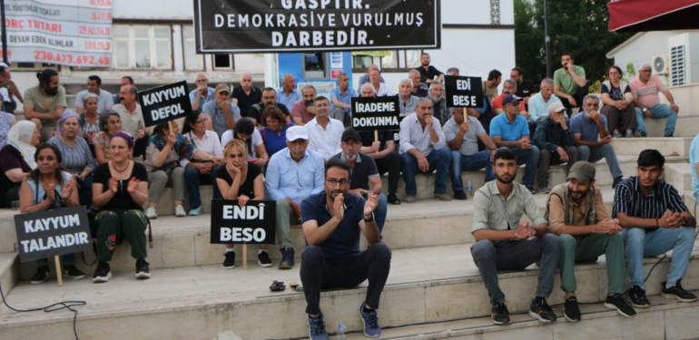 Dersim’de kayyum nöbeti yedinci gününde: Faşizmle mücadele eden herkes 13 Haziran’da Hakkâri’de bir araya gelecek