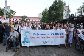 22.munzur-festivali-irade-gaspi-kayyim-yuruyus-1