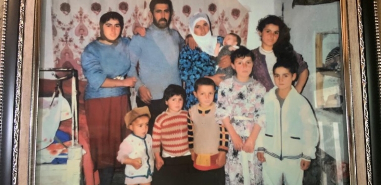 Anne, baba, doğmamış bebek ve 7 çocuk: Bu ülkede 31 yıl önce yakılarak öldürüldüler, davaları mahşere kaldı
