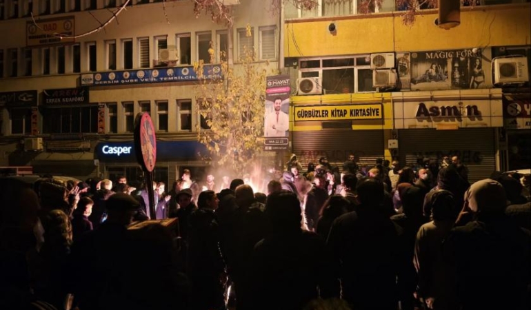 Dersim’de kayyıma karşı ışık kapatma ve ses çıkarma eylemi her akşam 19.45’te