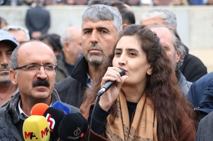 Dersim Belediye Eş Başkanı Birsen Orhan’a ev hapsi ve yurtdışı yasağı