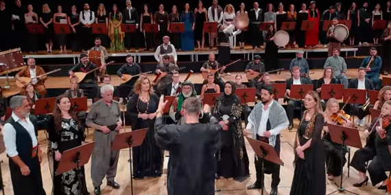 Selahattin Demirtaş yazdı, Diyar Dersim besteledi, onlarca Kürt müzisyen seslendirdi: Welat