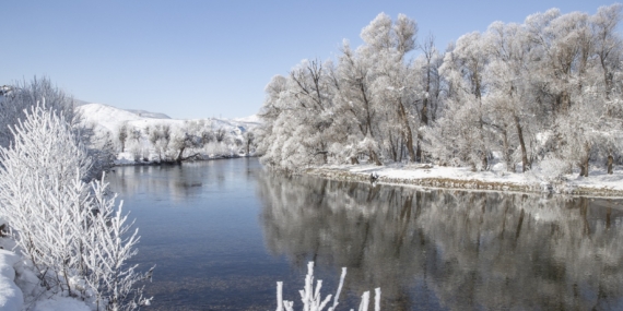 Munzur Vadisinden kırağı manzaraları