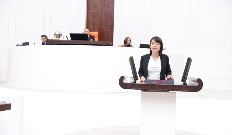 Milletvekili Kezban Konukçu’dan Milli Eğitim Bakanı’na Laiklik Eleştirisi