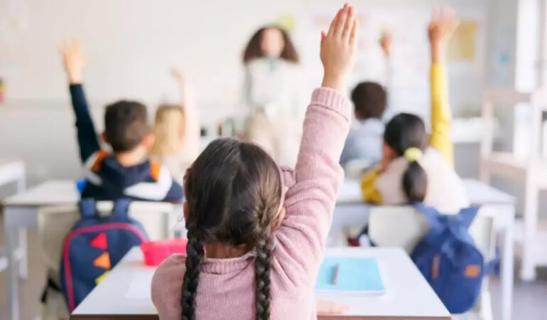 1 Mayıs Perşembe Günü Okullar Tatil mi?