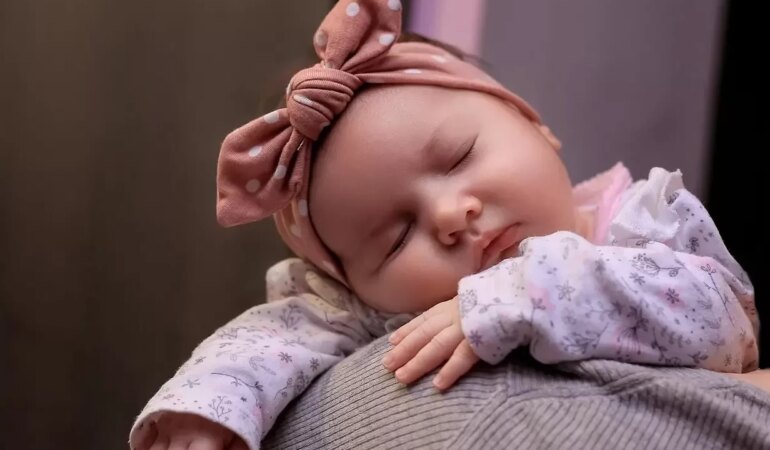 Azra İsminin Anlamı Nedir?
