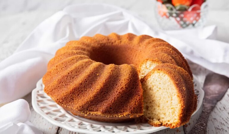 Kalıptan Çıkmayan Kek Nasıl Çıkarılır?