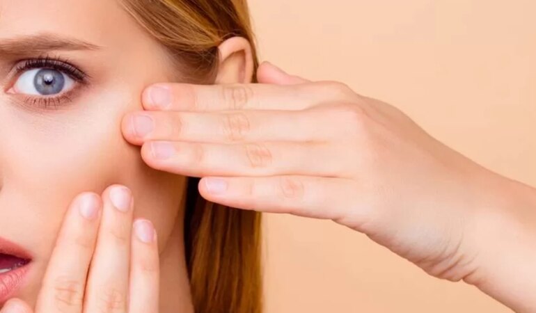 Siyah noktalarla savaşta kil maskeleri