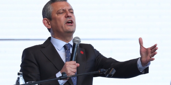 Özgür Özel: Endişeyi evde bıraktık, bu iktidarı değiştirene kadar sokaktayız