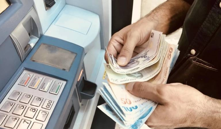 ATM’lerde Para Çekme Limitleri Yükseltiliyor