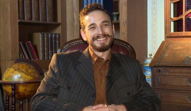 Oyuncu Cem Yiğit Üzümoğlu’ndan yeni paylaşım: “Mücadele etmek zorundayız”