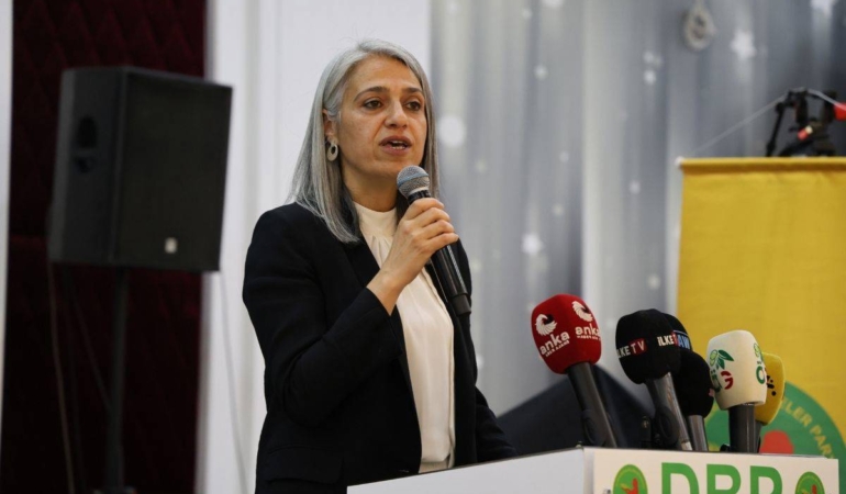 Çiğdem Kılıçgün Uçar: Demokratik toplumu inşa etmeliyiz