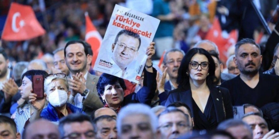 İmamoğlu: 19 Mart müdahalesinin ekonomiye maliyeti trilyonları buldu, 1 milyon yapı yenilenebilirdi