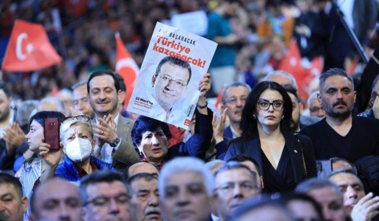 İmamoğlu: 19 Mart müdahalesinin ekonomiye maliyeti trilyonları buldu, 1 milyon yapı yenilenebilirdi