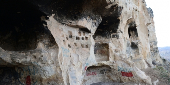 Dersim’deki Urartu Mağaraları Turizme Açılıyor