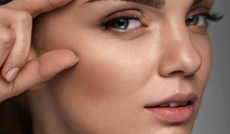 Evde kaş rengi nasıl açılır?